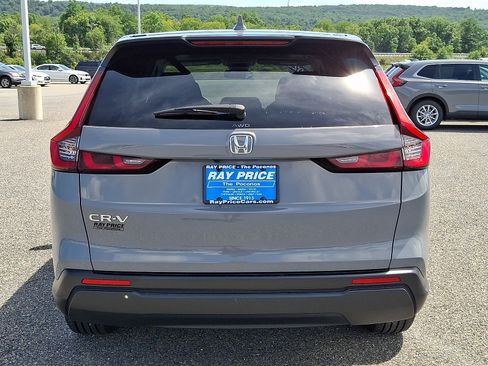 Certified 2025 Honda CR-V EX image 6