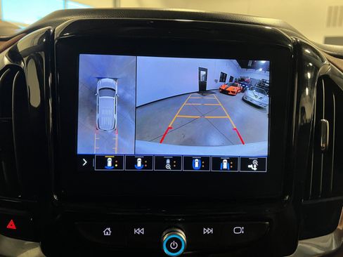 Used 2020 Chevrolet Traverse High Country w/ LPO, Floor Liner Package image 18