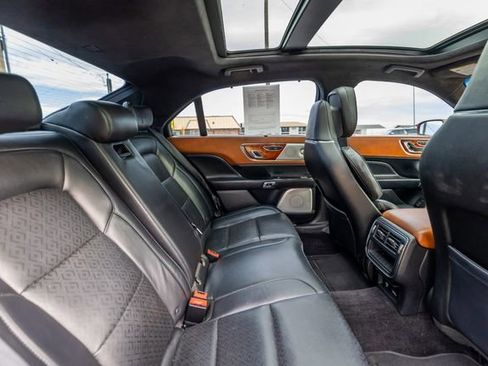 Used 2017 Lincoln Continental Black Label w/ Rear-seat Package image 19