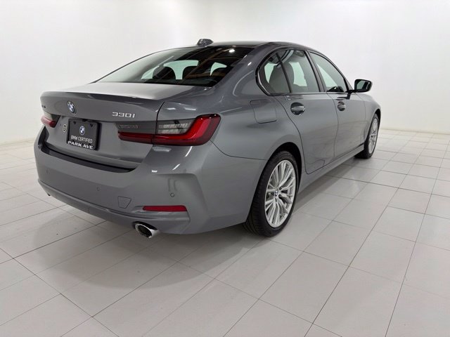 Certified 2023 BMW 330i xDrive Sedan w/ Driving Assistance Package AWD/4WD image 5