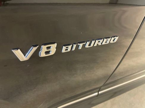 Used 2011 Mercedes-Benz CL 63 AMG image 18