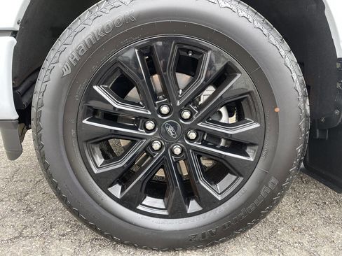 Used 2025 Ford F150 Lariat image 12