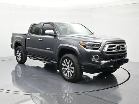 Used 2023 Toyota Tacoma Limited image 3