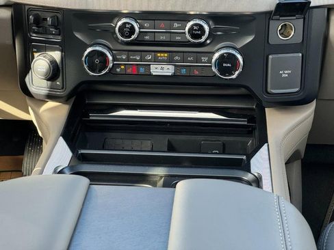 New 2026 Ford F350 Platinum w/ Platinum Plus Package image 10