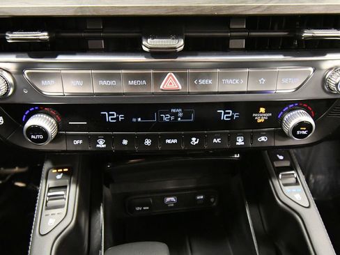 Used 2025 Kia Telluride SX X-Line AWD/4WD image 30