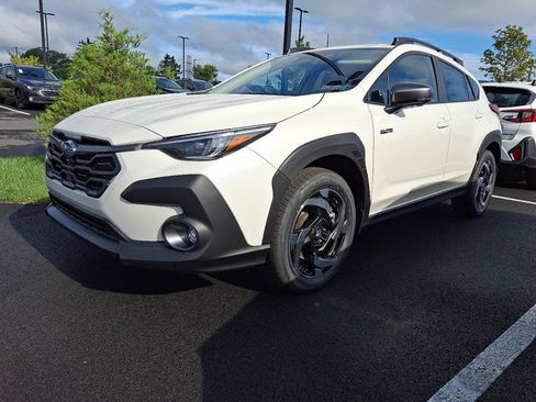 New 2026 Subaru Crosstrek 2.5i Limited w/ Crosstrek Mirror Package AWD/4WD image 2