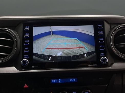 Used 2023 Toyota Tacoma TRD Sport image 8