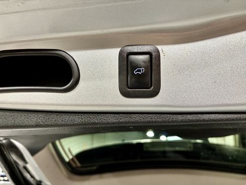 Used 2015 Toyota Highlander Plus image 13