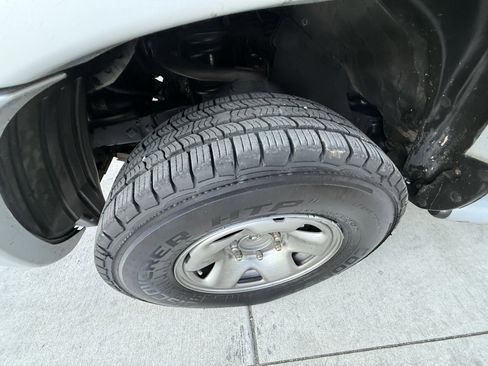 Used 2006 Toyota Tacoma PreRunner image 30