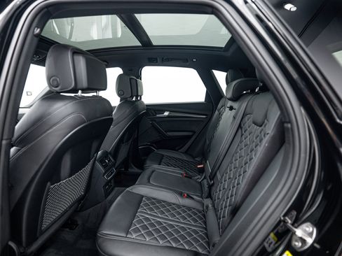 Used 2023 Audi SQ5 Premium Plus w/ Premium Plus Package AWD/4WD image 19