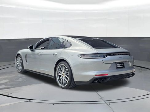 Certified 2023 Porsche Panamera 4 Platinum Edition AWD/4WD image 3