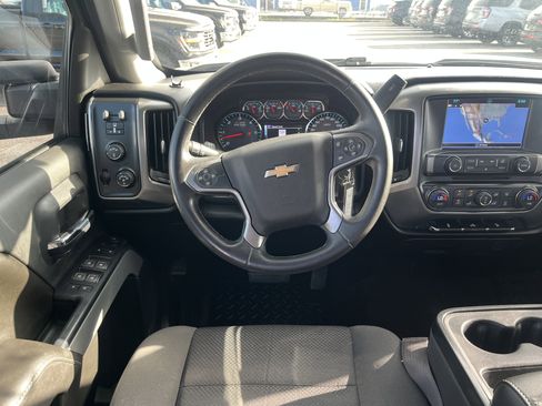 Used 2017 Chevrolet Silverado 2500 LT w/ LT Convenience Package image 28