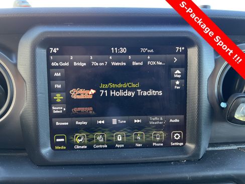 Used 2022 Jeep Gladiator Sport image 18