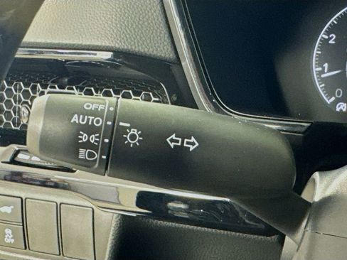 Used 2024 Honda CR-V EX-L image 13