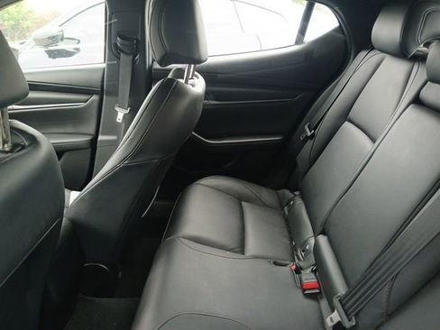 Used 2021 MAZDA MAZDA3 s FWD image 12