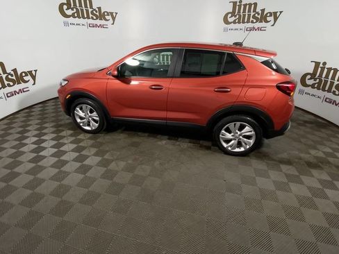 Used 2024 Buick Encore GX Preferred w/ Comfort Package FWD image 5