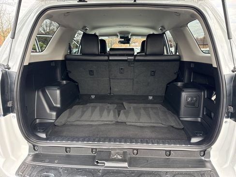 Used 2024 Toyota 4Runner TRD Off-Road Premium image 63