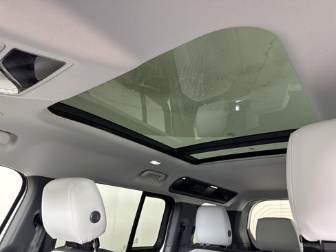 Certified 2025 Land Rover Defender 110 S image 10