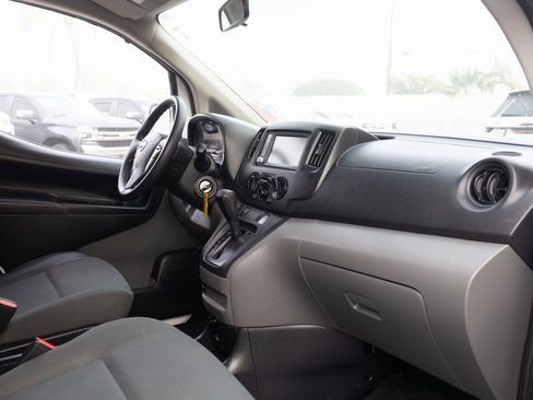 Used 2020 Nissan NV200 SV w/ Back Door Glass Package image 20
