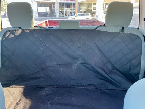 Used 2018 RAM 2500 Tradesman w/ Chrome Appearance Group image 20