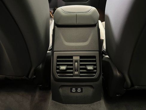 Certified 2025 BMW M235i xDrive w/ M Performance Package image 9