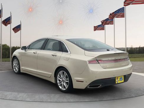 Used 2014 Lincoln MKZ w/ Equipment Group 102A Reserve FWD image 5