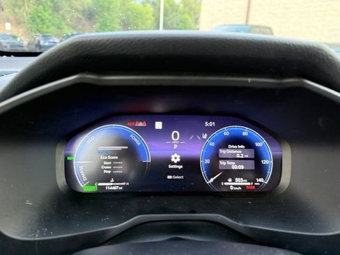Used 2024 Toyota RAV4 Limited AWD/4WD image 18