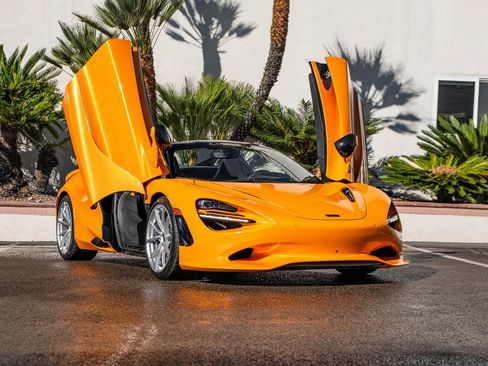 New 2026 McLaren 750S Spider image 26