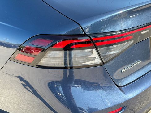 Used 2024 Honda Accord EX-L image 10