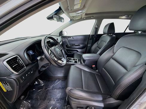 Used 2022 Kia Sportage EX image 21