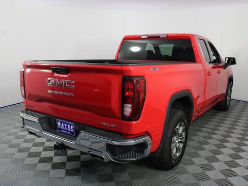 Used 2025 GMC Sierra 1500 SLE AWD/4WD image 23