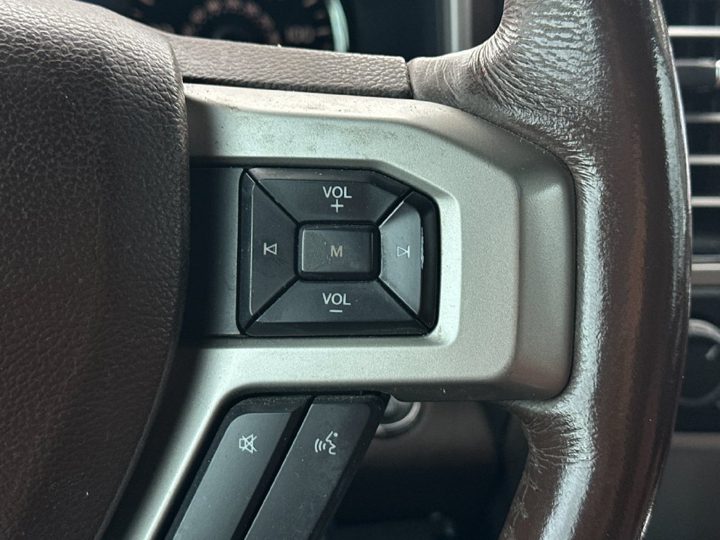 Used 2019 Ford F150 King Ranch w/ Equipment Group 601A Luxury AWD/4WD image 24