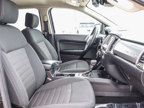Used 2019 Ford Ranger XLT w/ Black Appearance Package RWD image 16