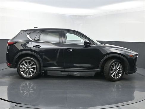 Used 2020 MAZDA CX-5 Grand Touring image 2