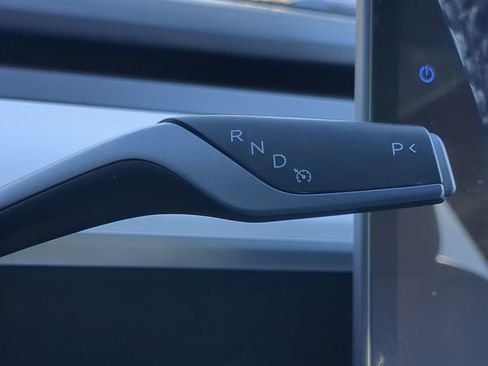 Used 2018 Tesla Model 3 Long Range image 54