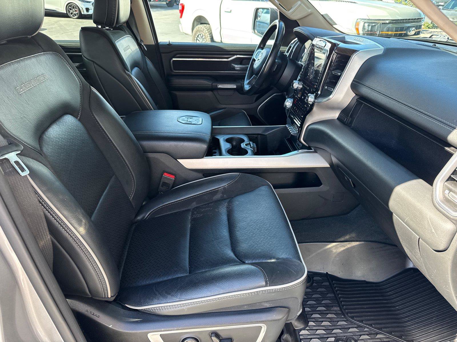 Used 2021 RAM 1500 Laramie AWD/4WD image 15