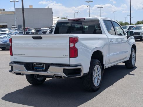 Used 2022 Chevrolet Silverado 1500 LTZ w/ Technology Package AWD/4WD image 5
