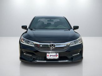 Used 2017 Honda Accord Sport video 2