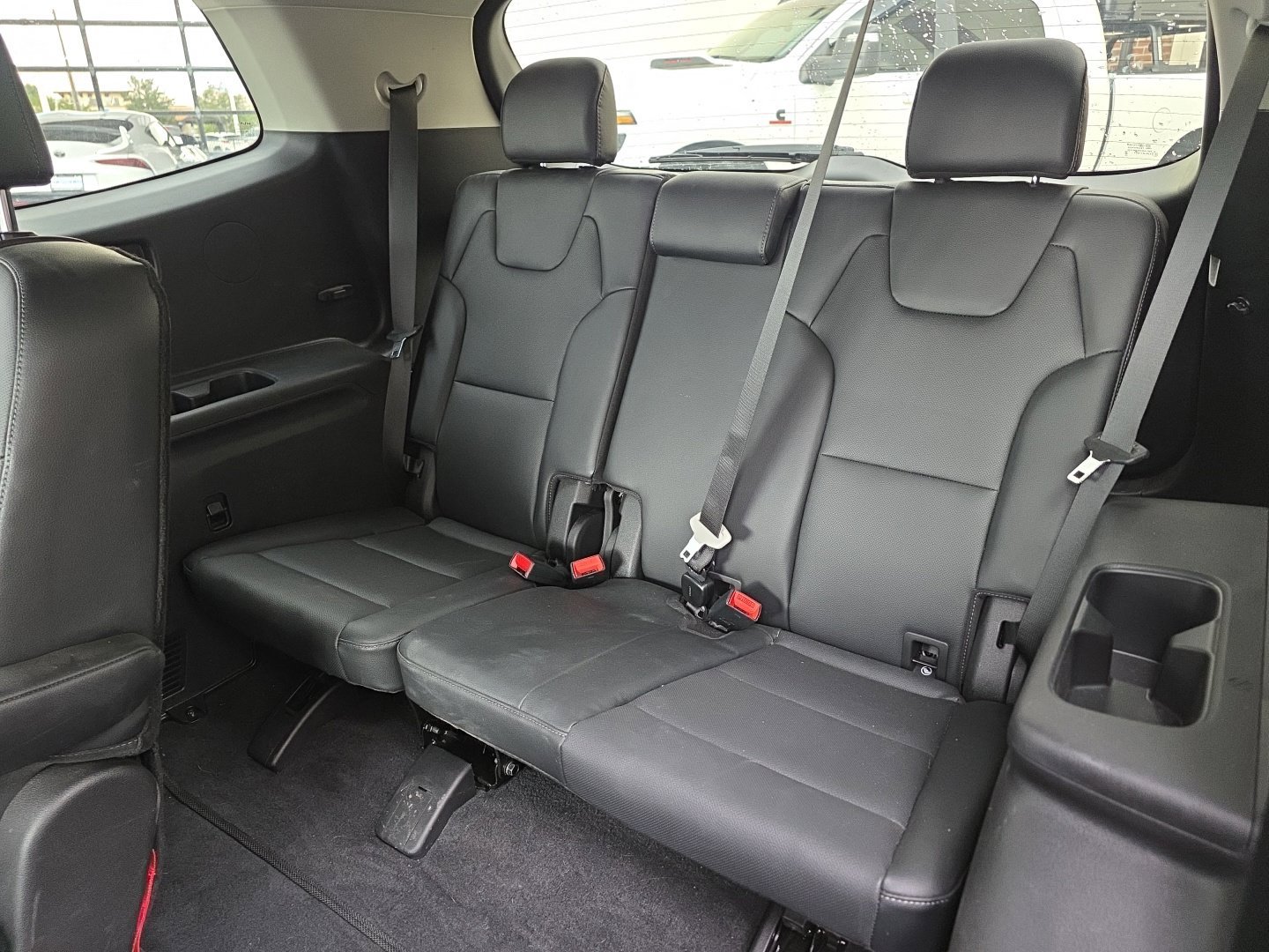 Used 2025 Kia Telluride EX w/ EX Captain's Chair Package AWD/4WD image 20