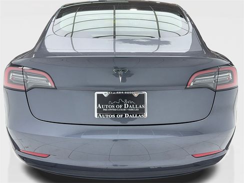 Used 2023 Tesla Model 3 Standard Range image 11