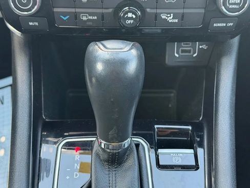 Used 2022 Jeep Compass Latitude AWD/4WD image 24
