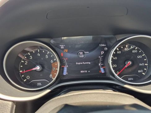 Used 2019 Jeep Compass Limited AWD/4WD image 17
