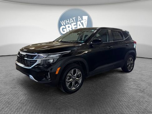 Certified 2024 Kia Seltos LX AWD/4WD image 8