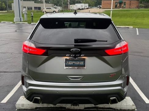 Used 2024 Ford Edge ST w/ Equipment Group 401A AWD/4WD image 5
