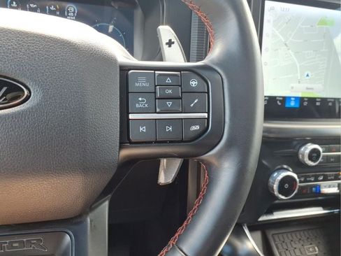 Used 2025 Ford F150 Raptor AWD/4WD image 28