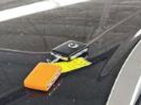 Used 2023 Volvo XC60 B5 Plus w/ Climate Package image 10