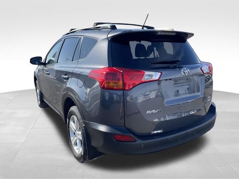 Used 2013 Toyota RAV4 XLE image 14