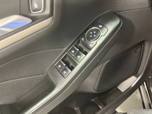 Used 2022 Ford Escape SEL image 25