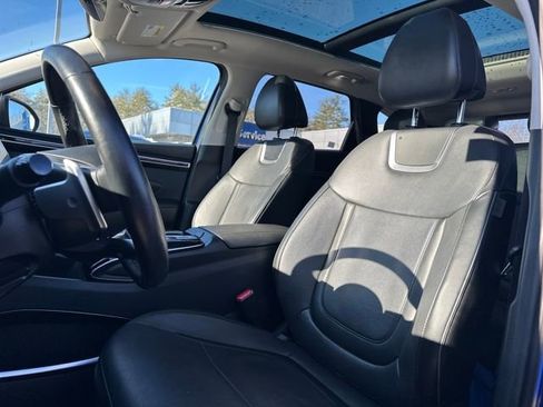 Certified 2022 Hyundai Tucson Limited image 14