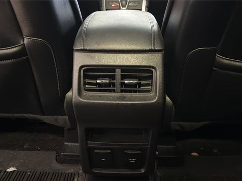 Used 2017 Ford Edge SEL w/ Equipment Group 201A AWD/4WD image 27